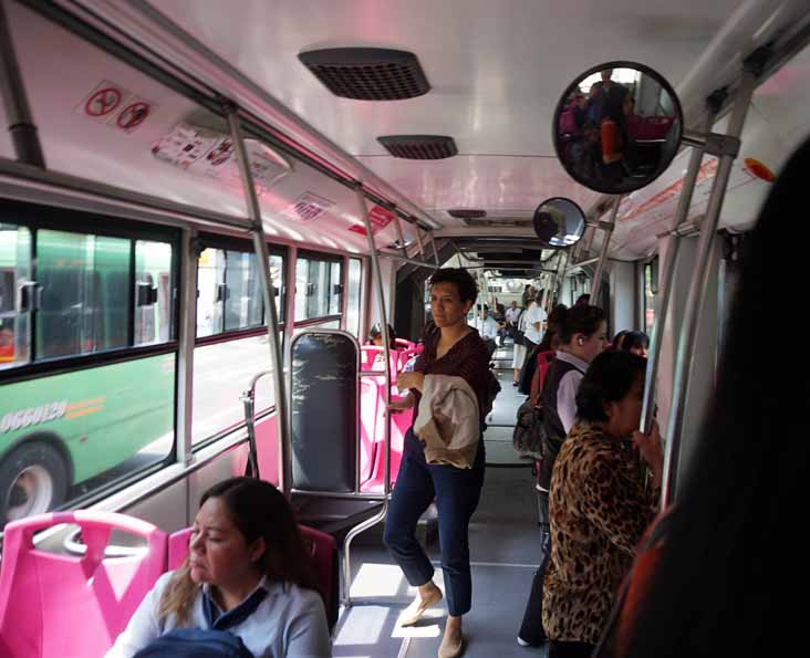 MB Metrobus Volvo 7300 biartic interior